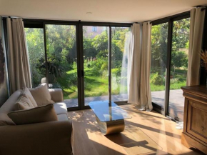 Rez-de-jardin à 15 min de Paris